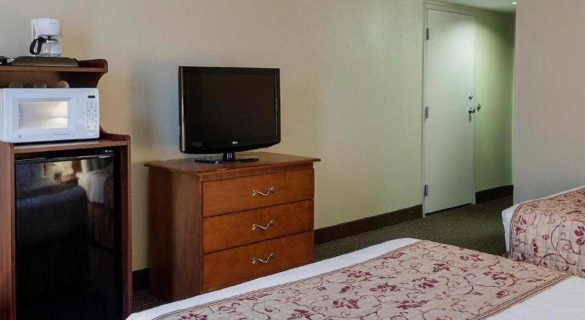 Rodeway Inn Greenville Buitenkant foto