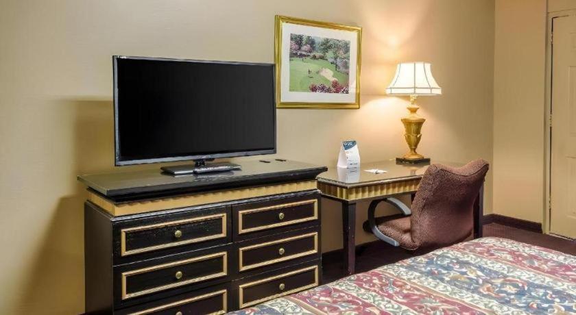Rodeway Inn Greenville Buitenkant foto